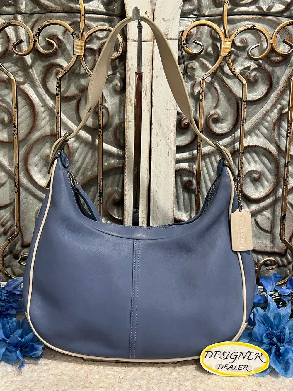 COACH Vintage Zoe Blue and Off White Leather Hobo 9342